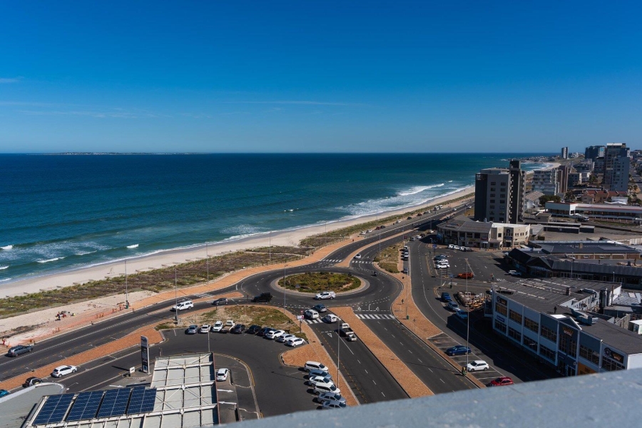 2 Bedroom Property for Sale in Beachfront Western Cape